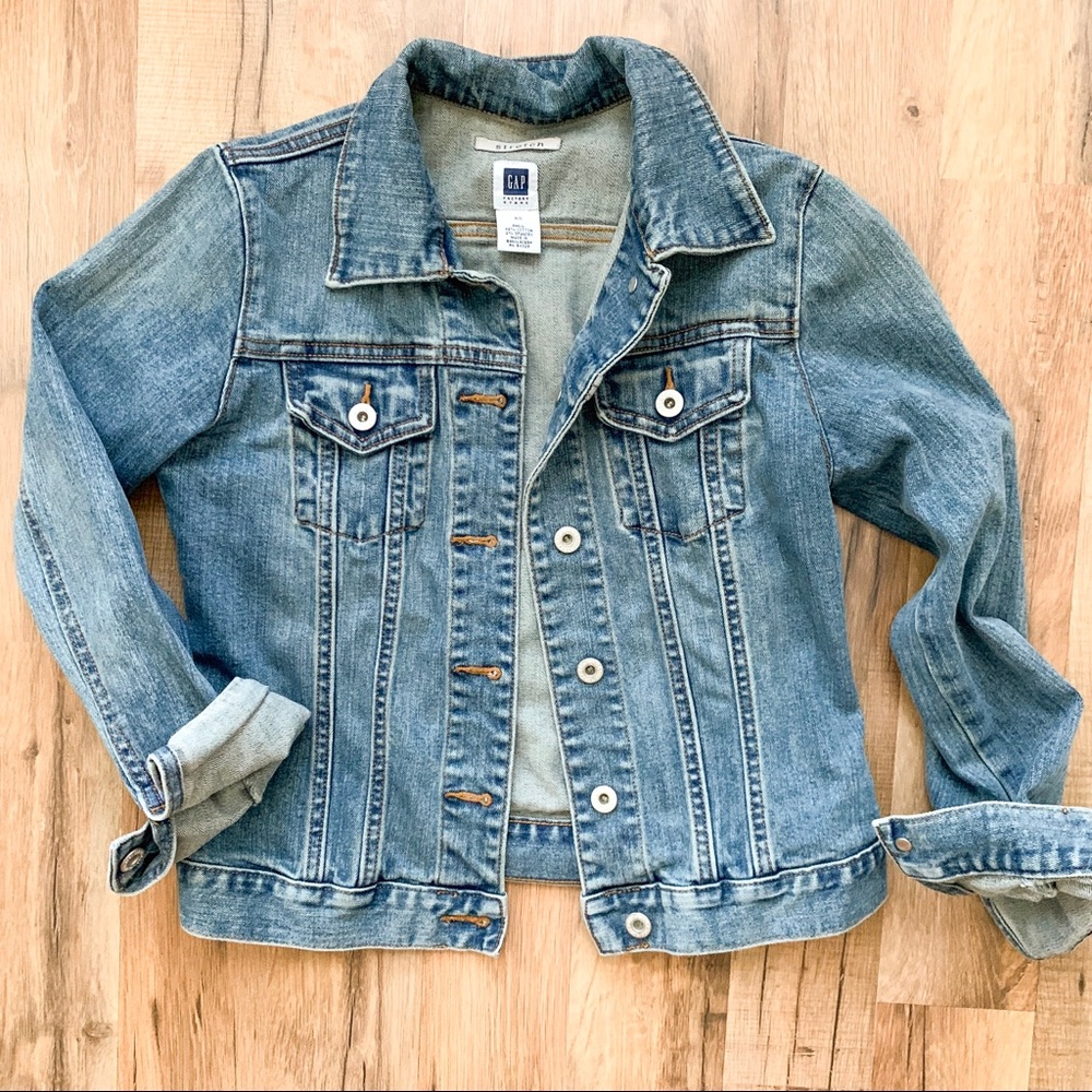 Gap Denim Jacket / Women’s size XS